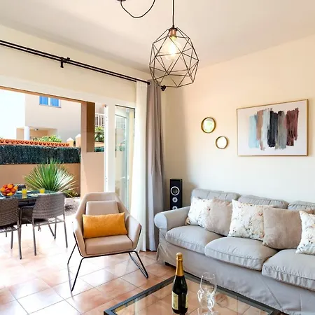 Ana By * コラレホ